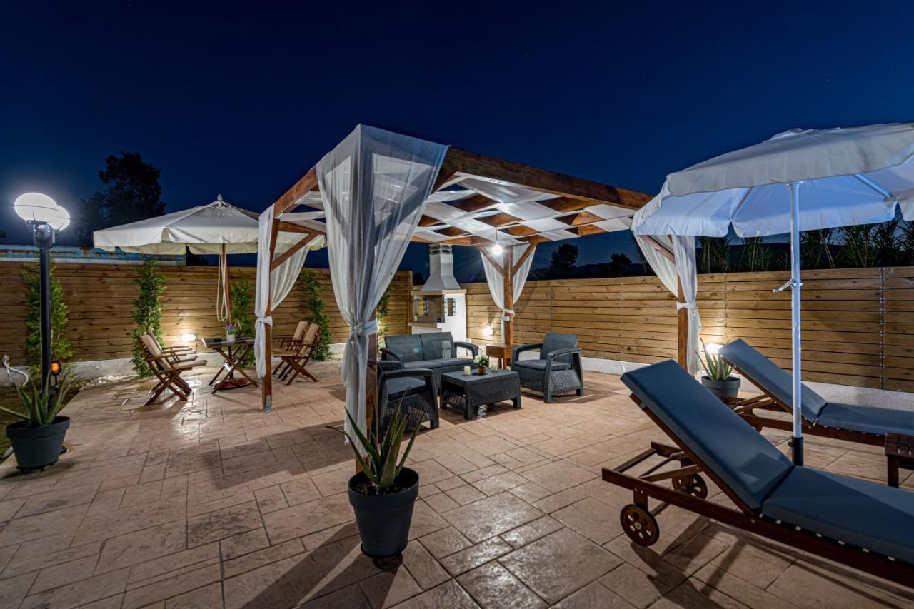 Blossom Villa لاغاناس المظهر الخارجي الصورة